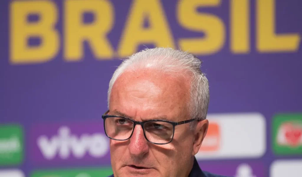 Dorival ainda não comandou o Brasil nas eliminatórias. Os últimos compromissos oficiais do time brasileiro ocorreram em julho, na Copa América. Na ocasião, a equipe foi eliminada pelo Uruguai, nos pênaltis, nas quartas de final (após empate por 0 a 0).